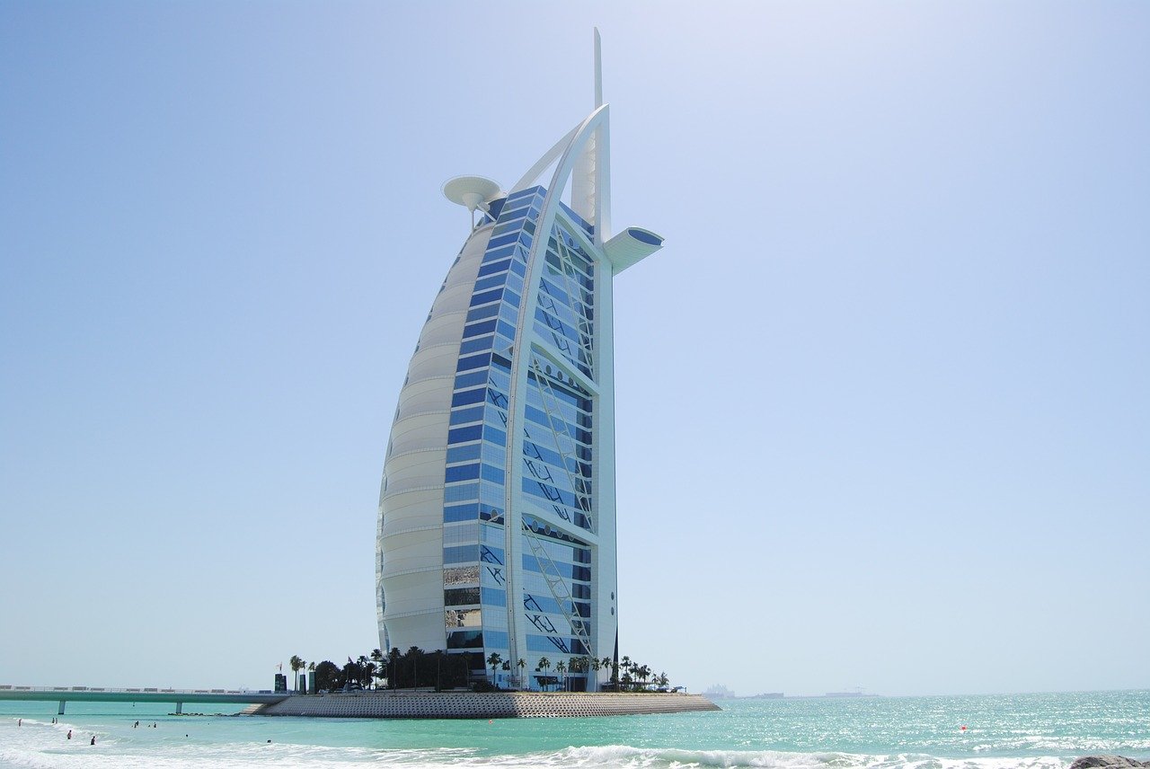 Expat Life Blog Women's Life in Dubai photo of Burj Al Arab