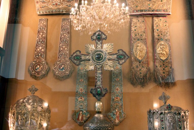 Expat Life Blog Yerevan Travel Guide photo of Some of the Treasures in the Church’s THE TREASURY MUSEUM OF ECHMIADZIN