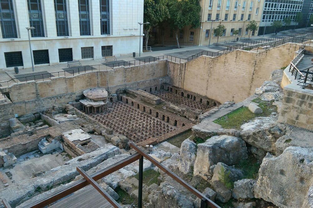 Expat Life Blog Travel Guide Lebanon photo of Solidere Beirut downtown old Roman ruins open air exhibition 