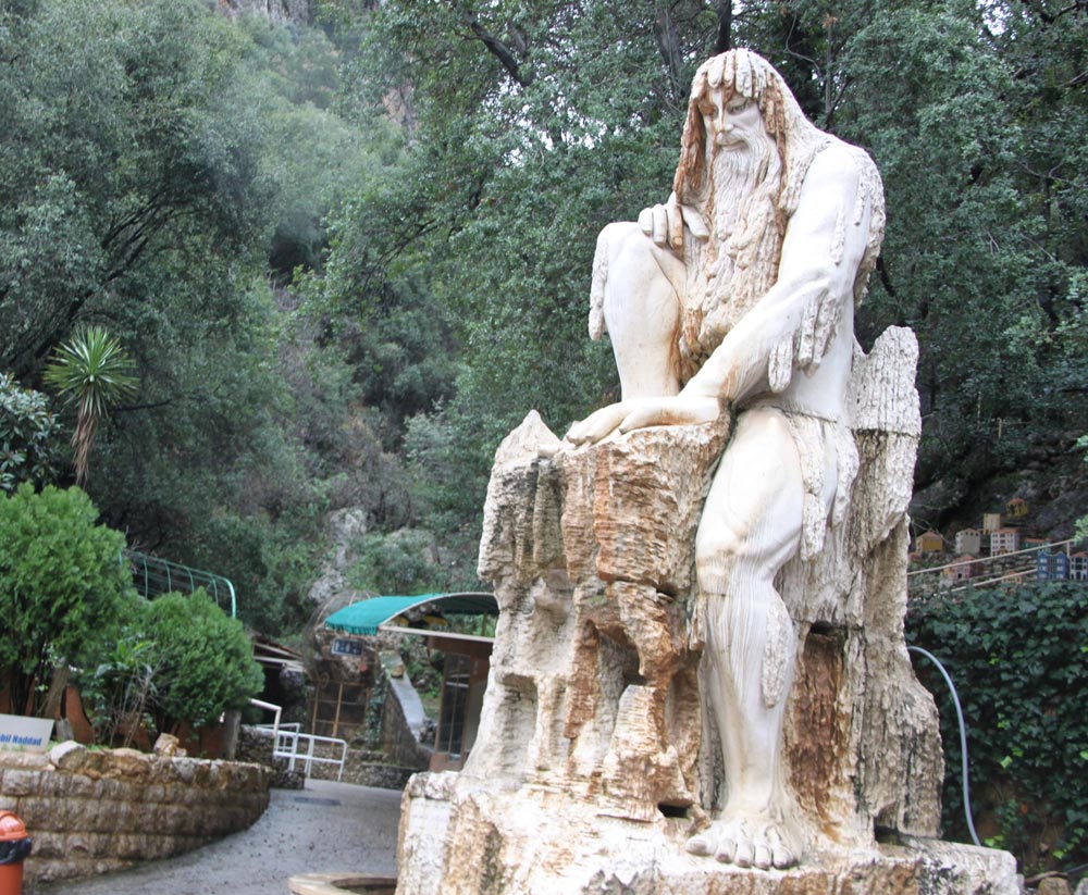 The small garden with sculptures outside the grotto