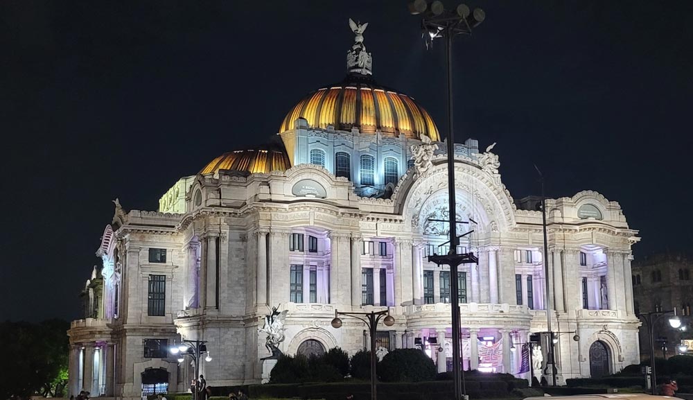 Almeda Central and Museum of fine Art